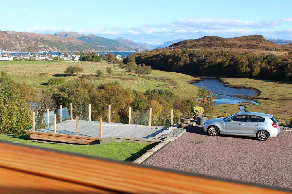 Misty Isle Apartments Ltd - Maol View Kyleakin Szoba fotó