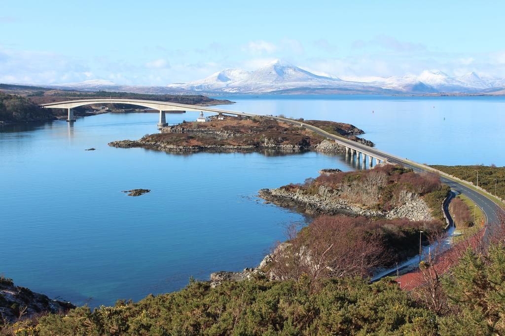 Misty Isle Apartments Ltd - Maol View Kyleakin Szoba fotó